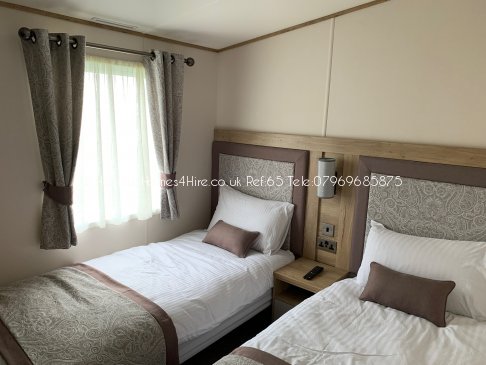 Haven Holidays Primrose Valley 3 bedroom Caravan Twin Bedroom #1 Ref65