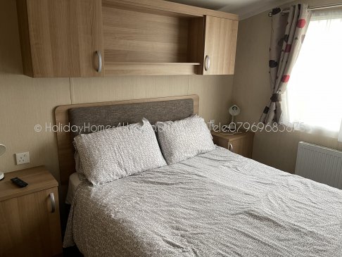 Haven Holidays Primrose Valley 6 Berth Caravan Master Bedroom Ref21
