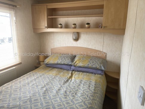 Haven Holidays Primrose Valley 3 Bedroom Caravan main bedroom Ref53