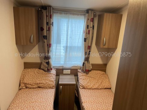 Haven Holidays Primrose Valley 3 Bedroom caravan bedroom 2 Ref41