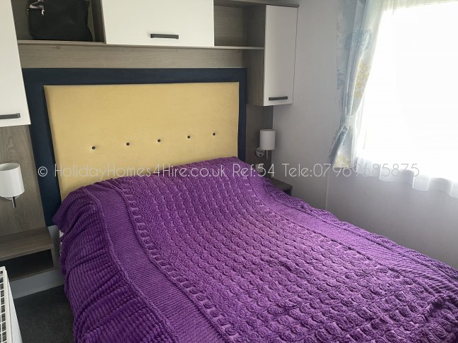 Haven Holidays Primrose Valley 3 bedroom Caravan Master Bedroom Ref54