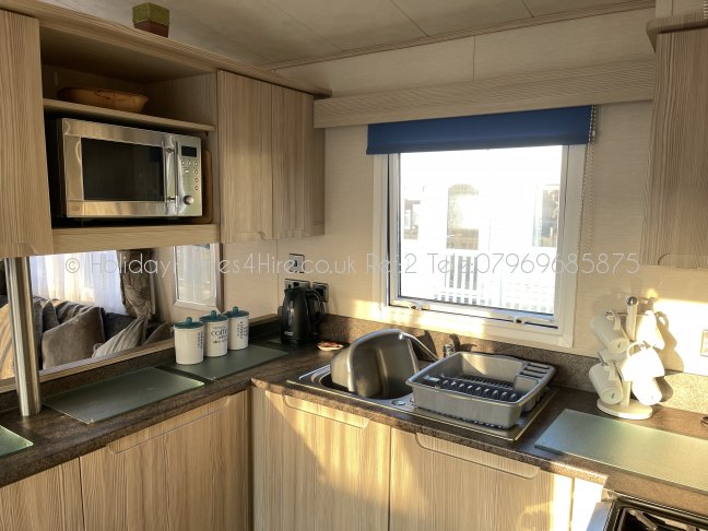 Haven Holiday Primrose Valley 3 bedroom Caravan Kitchen #3 Ref2