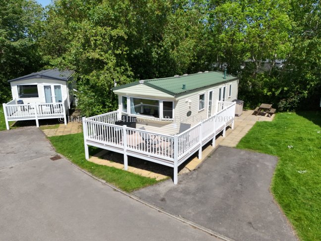 Haven Holidays Primrose Valley 6 Berth Caravan hire Exterior Ref67