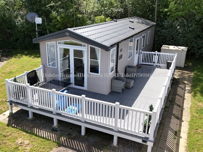 Exterior view of 2-bedroom caravan for hire at Haven Primrose Valley – ref 47