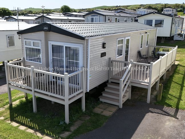 Exterior of 3-bedroom caravan for hire at Haven Holidays Reighton Sands – ref 69