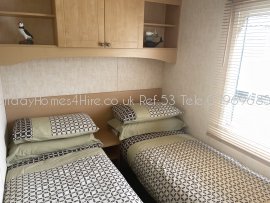 Haven Holidays Primrose Valley 3 Bedroom Caravan twin bedroom #1 Ref53