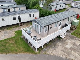 Haven Holidays Primrose Valley 3 bedroom Caravan Exterior Side Ref48